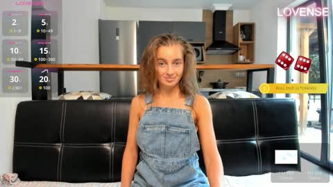 Snapshot of elizsweet chatting on October 2025 09:18:02 AM Eliz online show from October 2025 09:18:02 AM