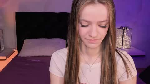 elizzza_ online show from April 2026 05:36:01 AM