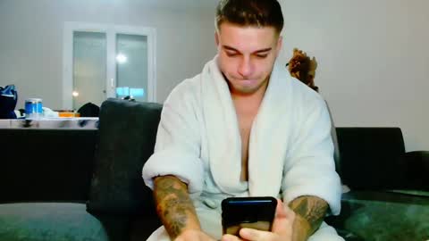 elkafit28 online show from December 2024 08:20:01 AM