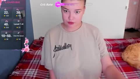 Lina online show from September 2025 07:51:02 AM