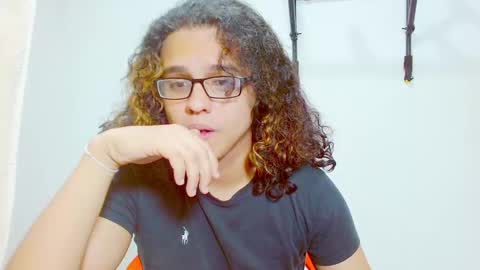 Diana online show from December 2024 12:34:01 PM