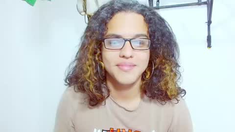 Diana online show from December 2024 12:54:02 PM