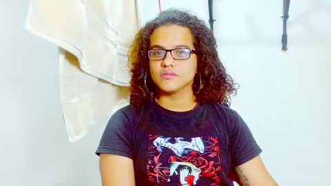 Diana online show from February 2025 12:50:01 PM