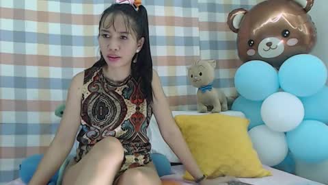 Snapshot of ella20 chatting on March 2026 05:46:01 AM Ellah online show from March 2026 05:46:01 AM