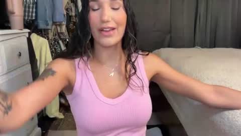 Snapshot of ella2sweet chatting on June 2026 01:14:01 PM Ella online show from June 2026 01:14:01 PM