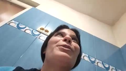 Snapshot of ella521985 chatting on April 2026 09:12:01 PM ella521985 online show from April 2026 09:12:01 PM