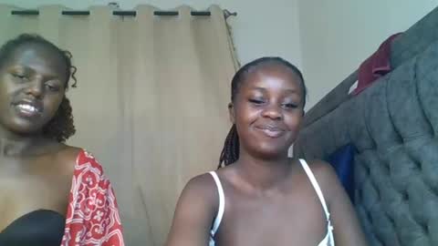 Snapshot of ella8_ chatting on August 2026 07:24:02 PM ella8_ online show from August 2026 07:24:02 PM