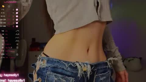 Snapshot of ella_hayes chatting on September 2025 10:43:02 PM Ella NEXT STREAM 1TH DECEMBER 1200 - 0800 AM AT MOSCOW TIME online show from September 2025 10:43:02 PM