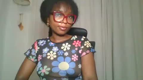 Ella online show from October 2025 02:31:01 AM