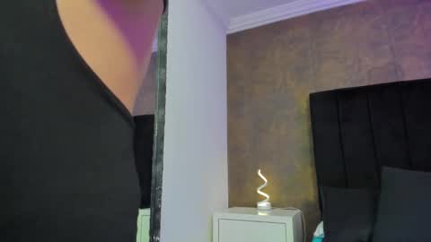 Ellaa Muller online show from February 2025 09:03:02 PM