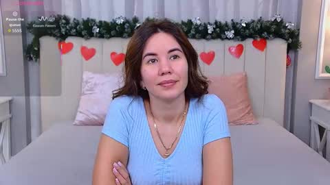 Ella online show from October 2025 04:15:01 AM