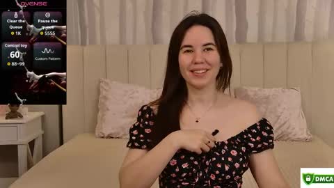 Snapshot of ellaander chatting on May 2026 04:18:02 AM Ella online show from May 2026 04:18:02 AM