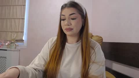 Ella online show from April 2026 04:46:01 AM