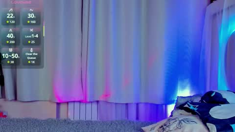 Ella online show from November 2025 02:43:02 PM