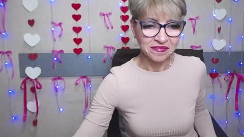 Snapshot of ellabonito chatting on January 2025 09:29:02 AM EllaBonito online show from January 2025 09:29:02 AM