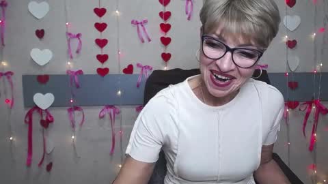 Snapshot of ellabonito chatting on January 2025 09:25:02 AM EllaBonito online show from January 2025 09:25:02 AM