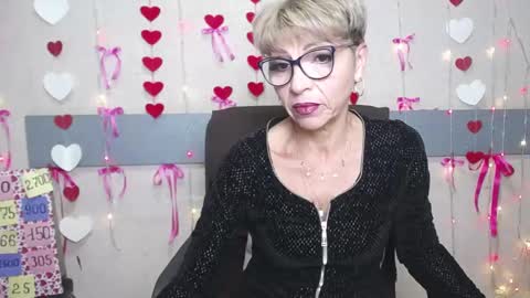 Snapshot of ellabonito chatting on February 2025 06:22:01 AM EllaBonito online show from February 2025 06:22:01 AM