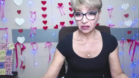 Snapshot of ellabonito chatting on February 2025 06:21:01 AM EllaBonito online show from February 2025 06:21:01 AM