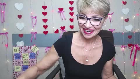 Snapshot of ellabonito chatting on February 2025 03:48:02 PM EllaBonito online show from February 2025 03:48:02 PM