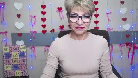 Snapshot of ellabonito chatting on February 2025 03:31:02 PM EllaBonito online show from February 2025 03:31:02 PM