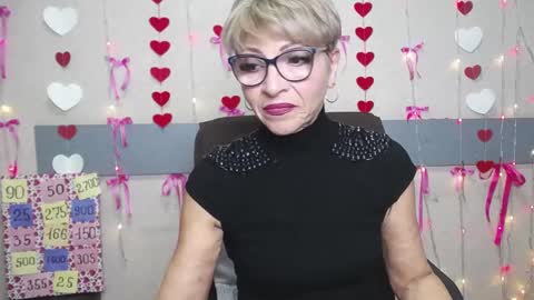 Snapshot of ellabonito chatting on February 2025 06:33:01 AM EllaBonito online show from February 2025 06:33:01 AM