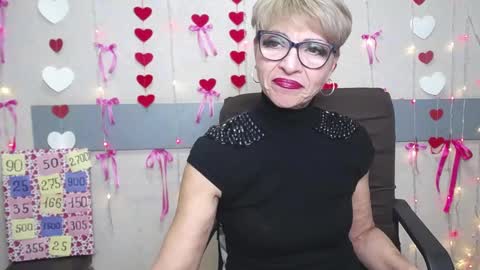 Snapshot of ellabonito chatting on February 2025 12:44:02 PM EllaBonito online show from February 2025 12:44:02 PM