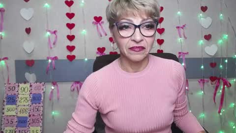 Snapshot of ellabonito chatting on February 2025 06:27:02 AM EllaBonito online show from February 2025 06:27:02 AM