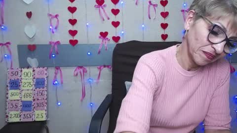 Snapshot of ellabonito chatting on February 2025 04:15:01 PM EllaBonito online show from February 2025 04:15:01 PM