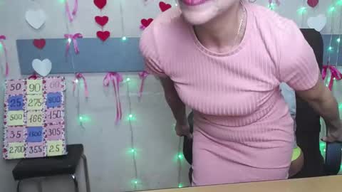 Snapshot of ellabonito chatting on March 2025 01:07:01 PM EllaBonito online show from March 2025 01:07:01 PM