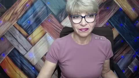 Snapshot of ellabonito chatting on October 2025 11:51:02 AM EllaBonito online show from October 2025 11:51:02 AM