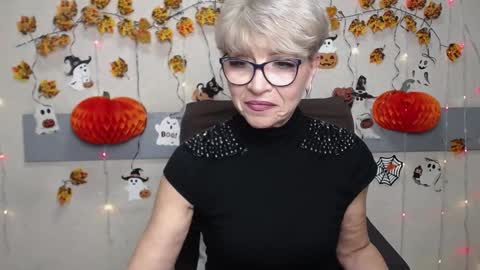 Snapshot of ellabonito chatting on October 2025 05:52:01 AM EllaBonito online show from October 2025 05:52:01 AM