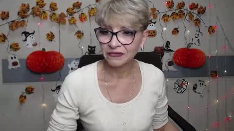 Snapshot of ellabonito chatting on October 2025 06:48:01 AM EllaBonito online show from October 2025 06:48:01 AM