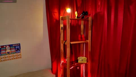 ellacanny online show from July 2026 05:44:01 AM