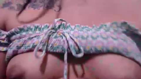 Ellah online show from December 2025 04:21:01 AM