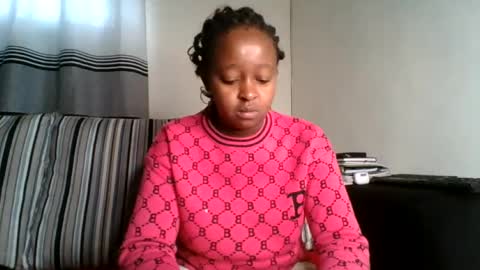 ellah-simone online show from June 2026 07:10:01 AM