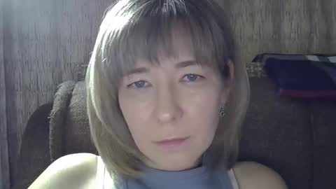 ellajohnsonx online show from February 2025 06:03:01 PM