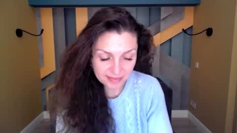 EllaLongs online show from February 2026 12:37:01 PM