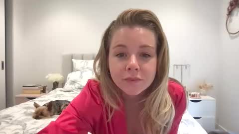 Ella online show from May 2026 08:13:02 PM