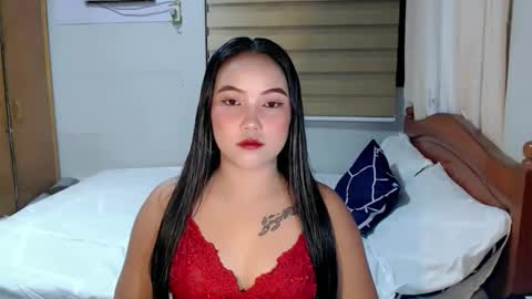 Snapshot of ellaminov chatting on March 2026 03:45:01 AM Ella online show from March 2026 03:45:01 AM