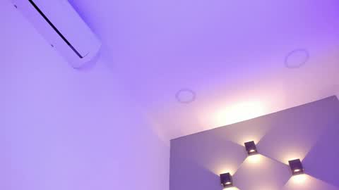 Ella online show from January 2025 07:41:01 AM