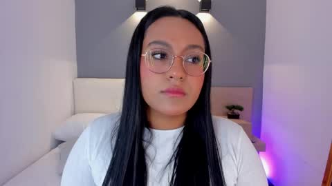 Ella online show from February 2025 04:58:02 AM