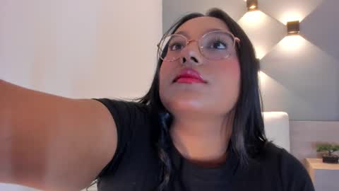 Ella online show from September 2025 11:11:01 AM