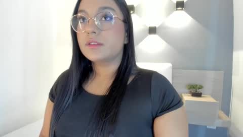 Ella online show from October 2025 11:11:01 AM