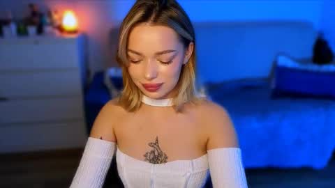 Ella online show from November 2025 05:29:02 AM