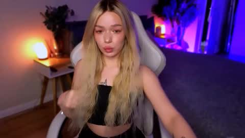 Ella online show from February 2026 06:01:02 AM