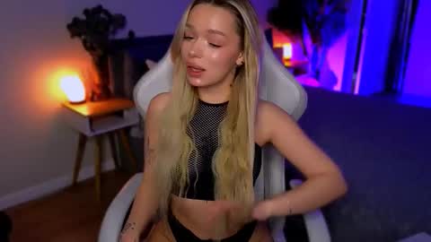 Ella online show from March 2026 05:34:01 AM