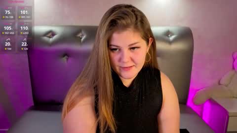 Scarlet online show from December 2025 09:52:02 PM