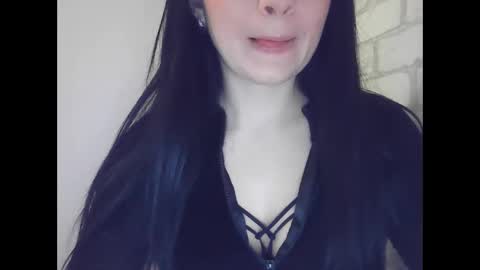 elle010843 online show from January 2025 02:41:01 PM