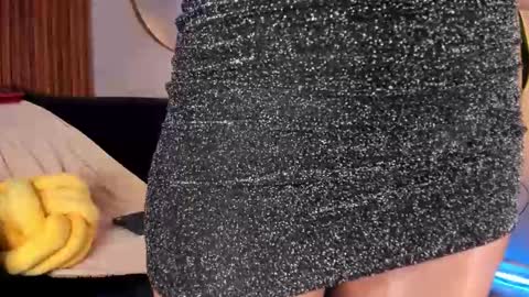 Elle online show from March 2026 10:16:02 PM