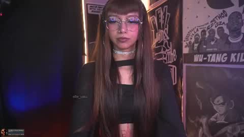 Snapshot of elle_uwu chatting on February 2026 09:41:01 PM follow me on instagram . online show from February 2026 09:41:01 PM